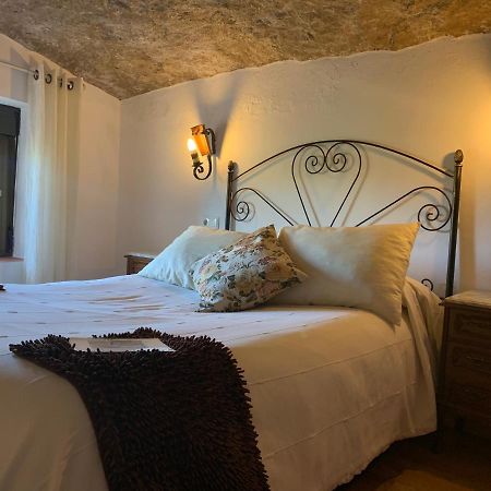 Casa Cueva "Las Calcetas" Guest House Setenil De Las Bodegas Eksteriør bilde