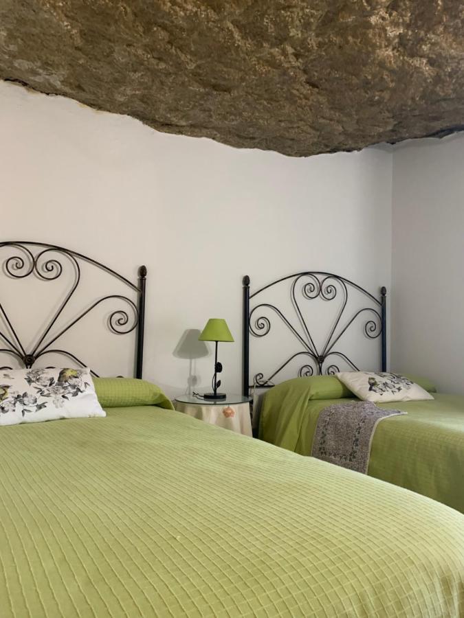 Casa Cueva "Las Calcetas" Guest House Setenil De Las Bodegas Eksteriør bilde