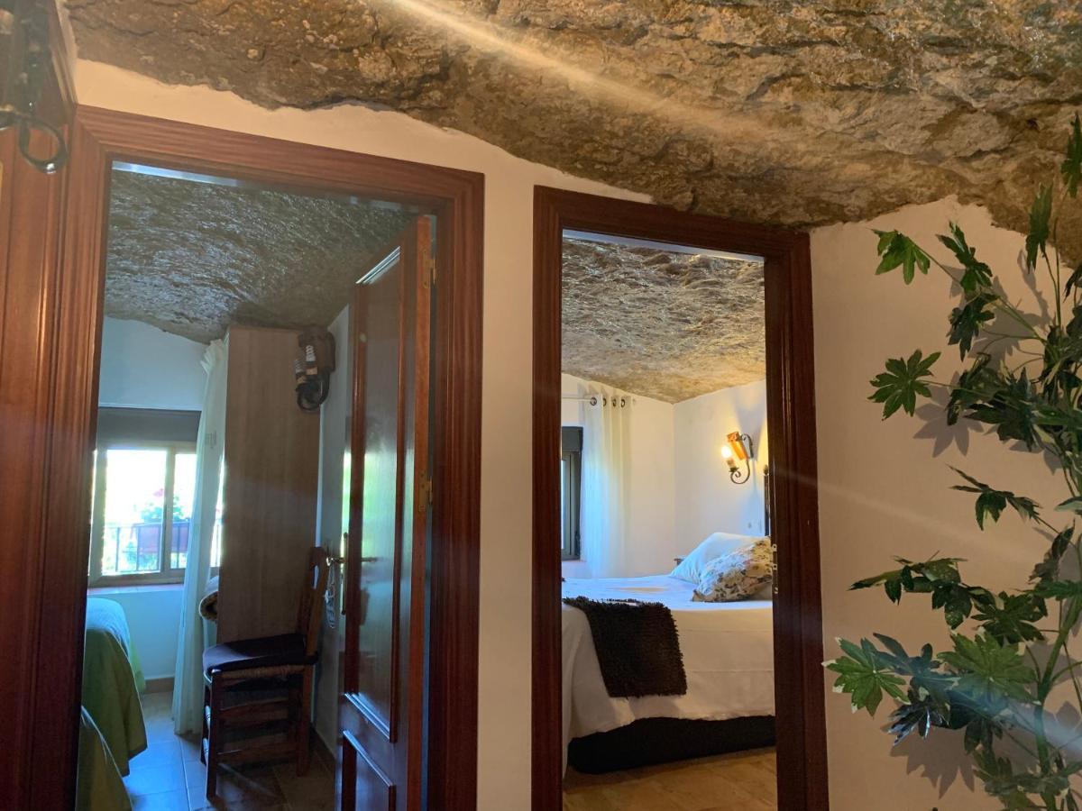 Casa Cueva "Las Calcetas" Guest House Setenil De Las Bodegas Eksteriør bilde