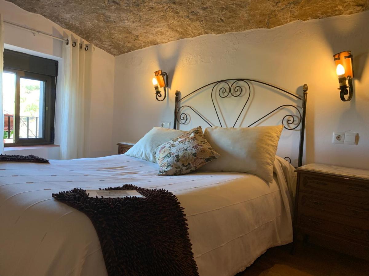 Casa Cueva "Las Calcetas" Guest House Setenil De Las Bodegas Eksteriør bilde