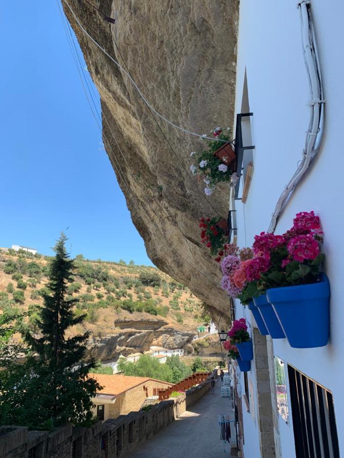 Casa Cueva "Las Calcetas" Guest House Setenil De Las Bodegas Eksteriør bilde